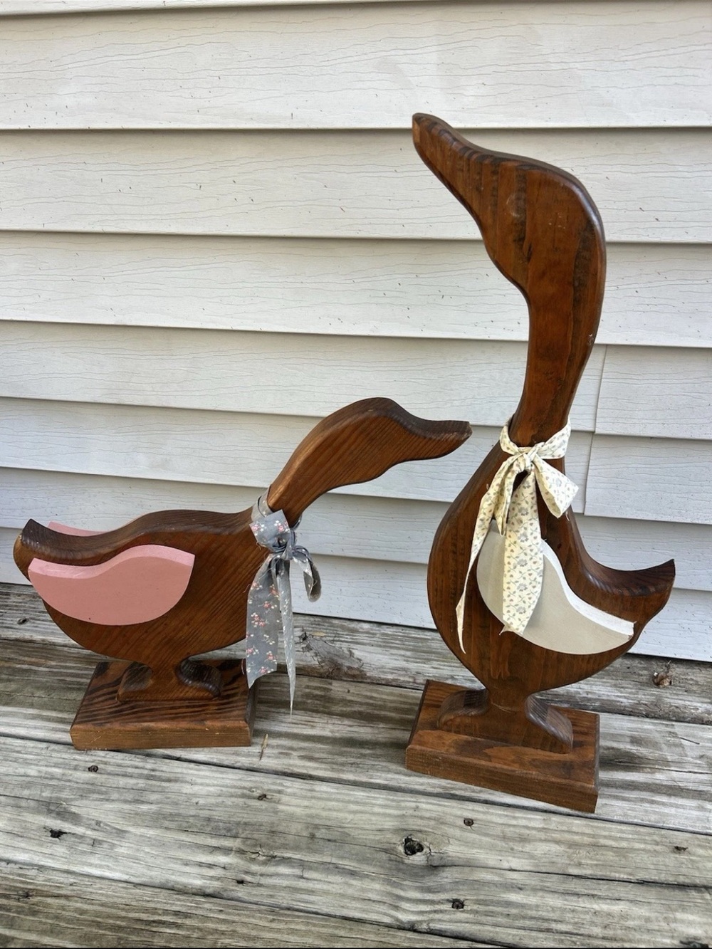 Vtg Ducks COUNTRY CHIC Wooden hand carved RARE Large 24" Male/Female set 2